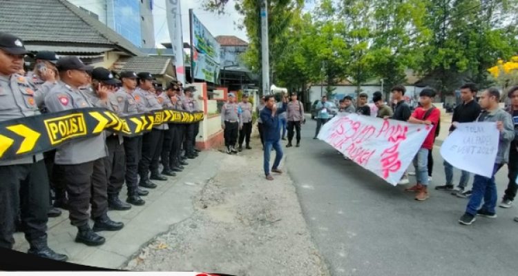 Polres Sumenep Memberikan Pengawalan Aksi Unjuk Rasa