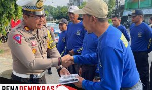 Kasatlantas Sumenep Berikan Sosialisasi Kepada Juru Parkir