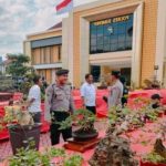 Polres Sumenep Gelar Kontes Bonsai dalam Rangka Hari Bhayangkara Ke-78