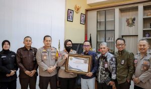 Satlantas Polres Sumenep Raih Penghargaan Dari Komisi Informasi Sumenep