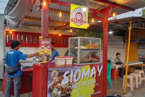 Siomay Nostalgia Buka Cabang Baru di Jl. Seludang, Sumenep