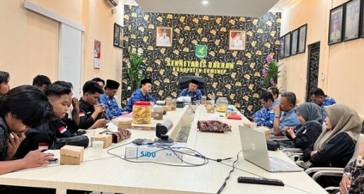 Audiensi IMKS Soroti Keterlambatan Docking Kapal Sumekar 3