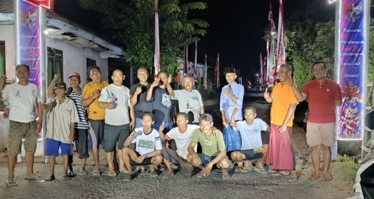 Semarak HUT RI, RT 7 RW 3 Desa Kalianget Barat Hiasi Jalan dan Gelar Perlombaan