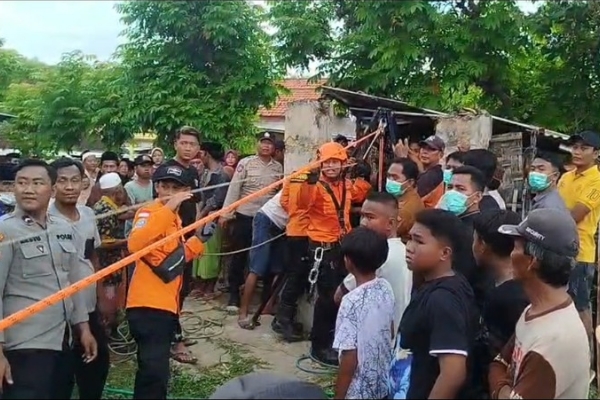Lansia Ditemukan Tewas Dalam Sumur Rumah