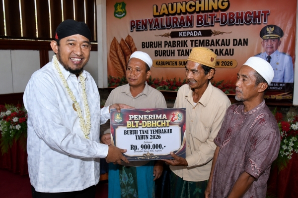 Pemkab Sumenep Salurkan BLT DBHCHT Kepada Buruh Tembakau